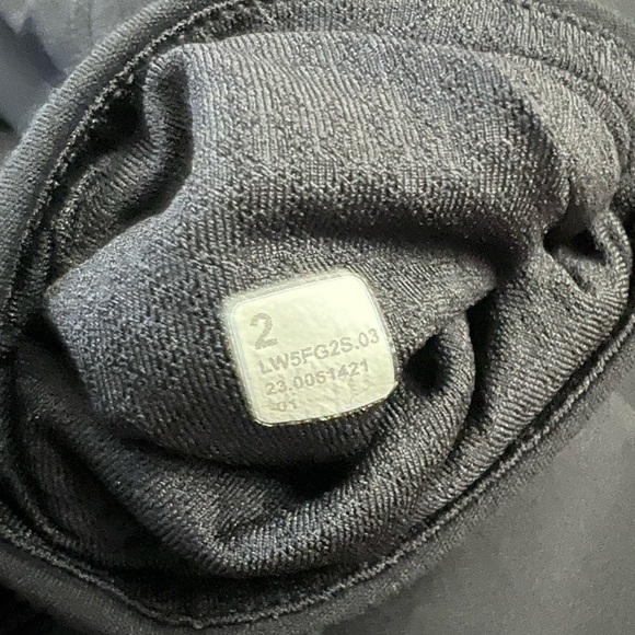 Lululemon Groove Super High-Rise Flare Leggings - Picture 3 of 3